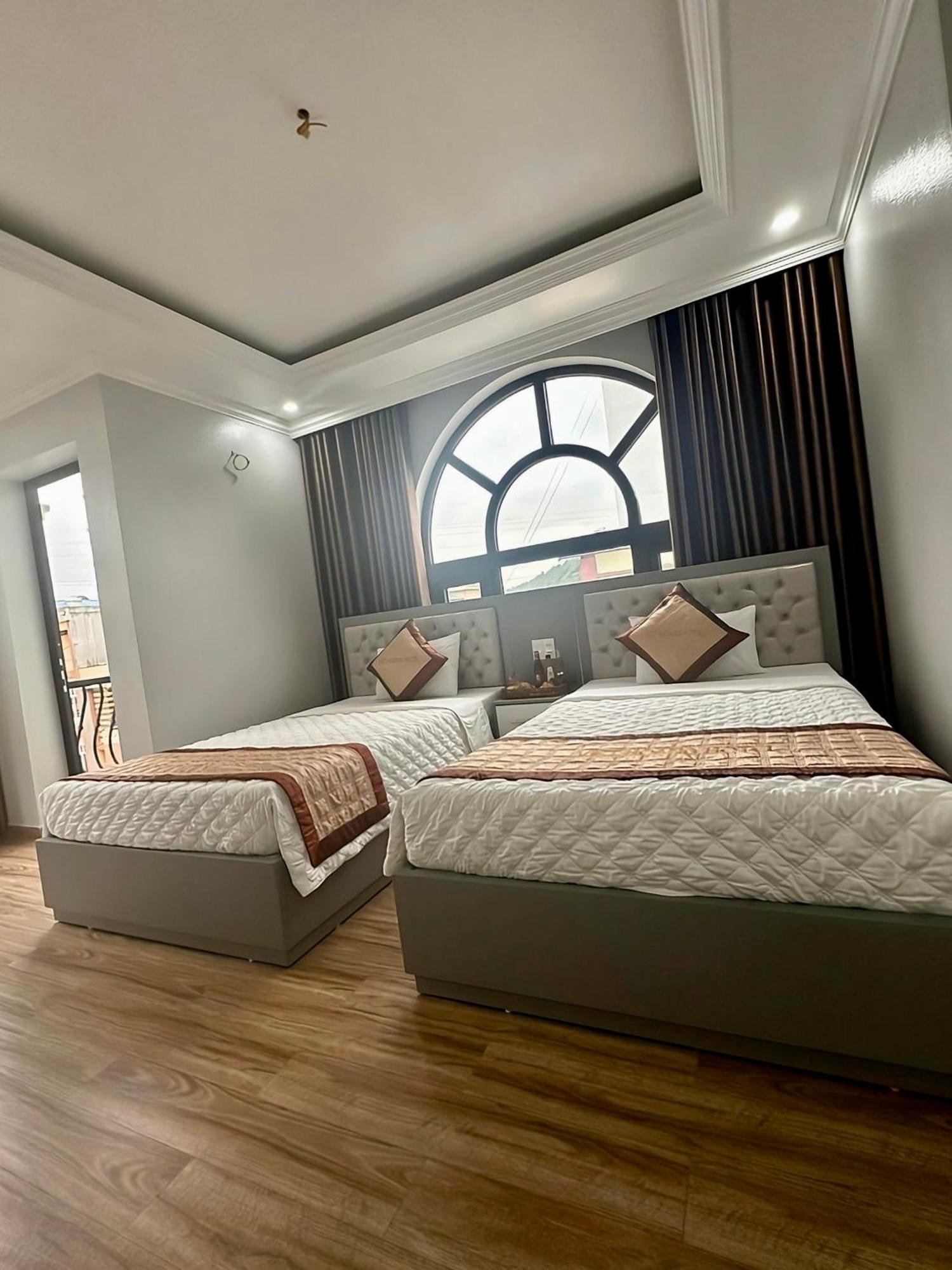 Viet Hoang Hotel Ha Long Luaran gambar