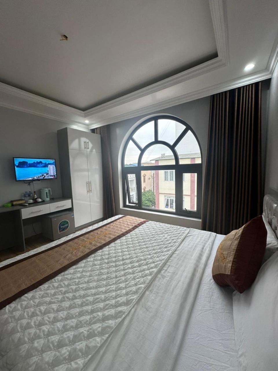 Viet Hoang Hotel Ha Long Luaran gambar